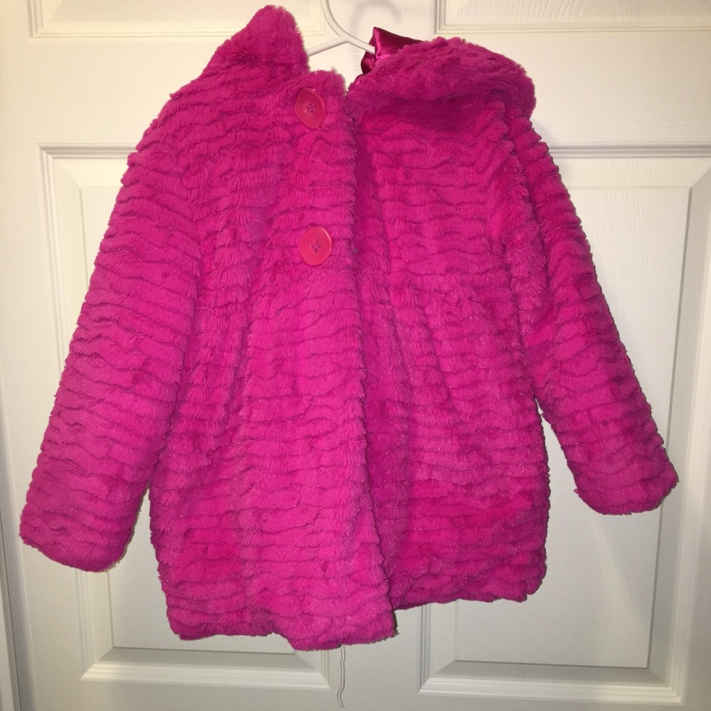 Fluffy pink winter coat. Size is probably 4-5.